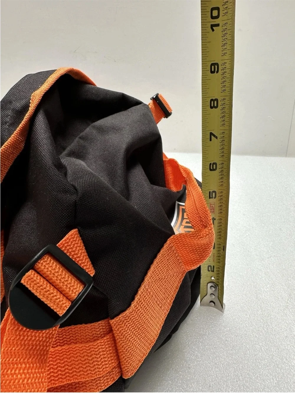 NEW HARLEY DAVIDSON MOTORCYCLE DUFFEL BACKPACK  TRAVEL TOURING BAG ORANGE BLACK